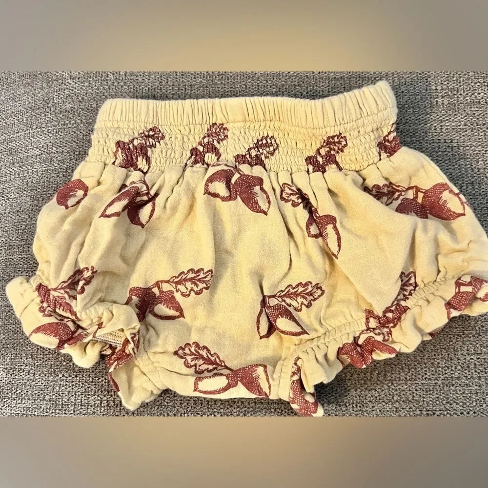 Kate Quinn Tan Acorn Baby Bloomers Diaper Cover Size 3/6 Months Shorts